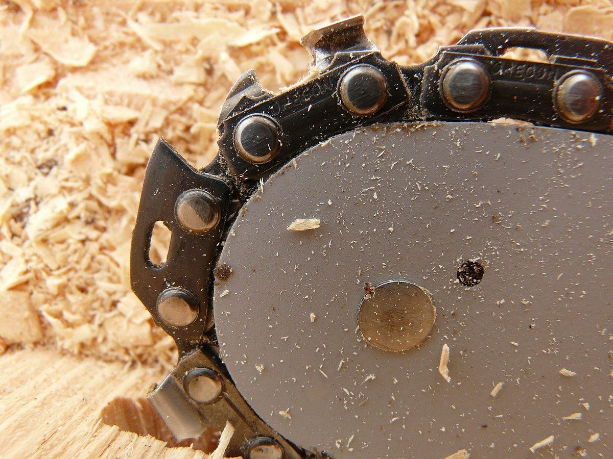 Tips On How To Use A Chainsaw Safely By Link Resources Medium