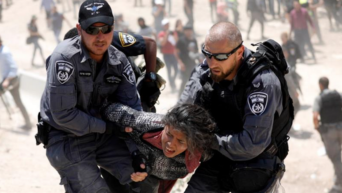 Israel to hold Bedouin citizens in internment camps