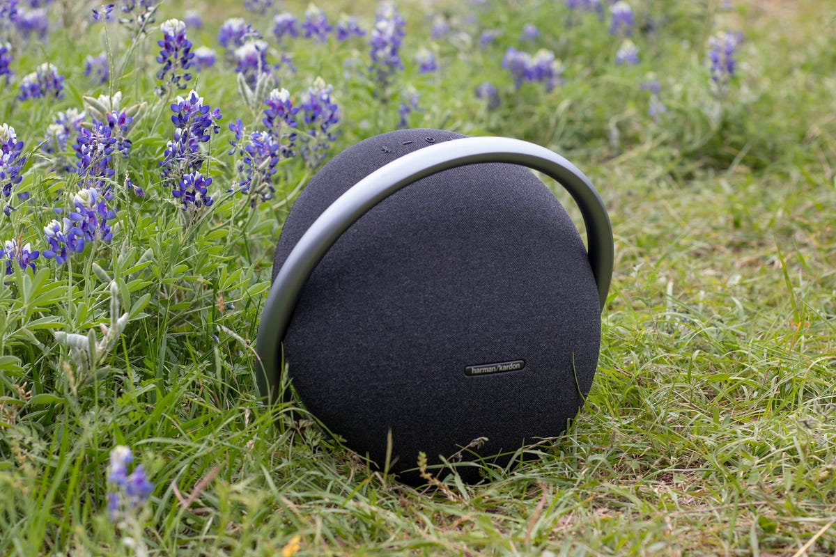 Harman Kardon Onyx Studio 7 Review 