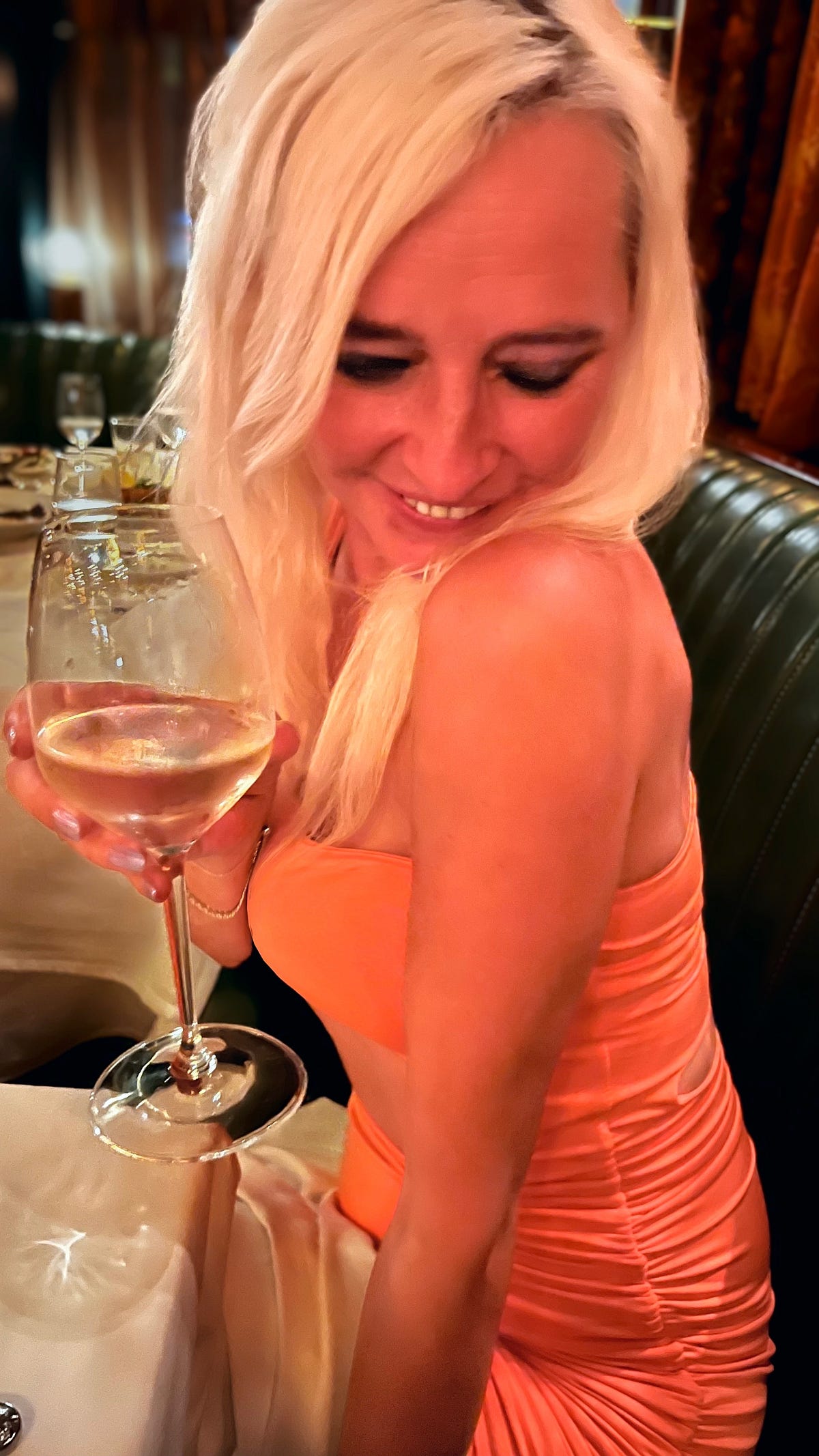 7 Reasons To Date A Younger Woman By Greg Van Den Dries Nov 2022 7-reasons-to-date-a-younger-woman-by-greg-van-den-dries-nov-2022
