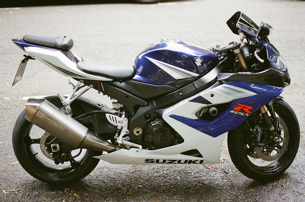 Suzuki GSXR1000 K5 Review — One Bike to Rule them All by Power to
