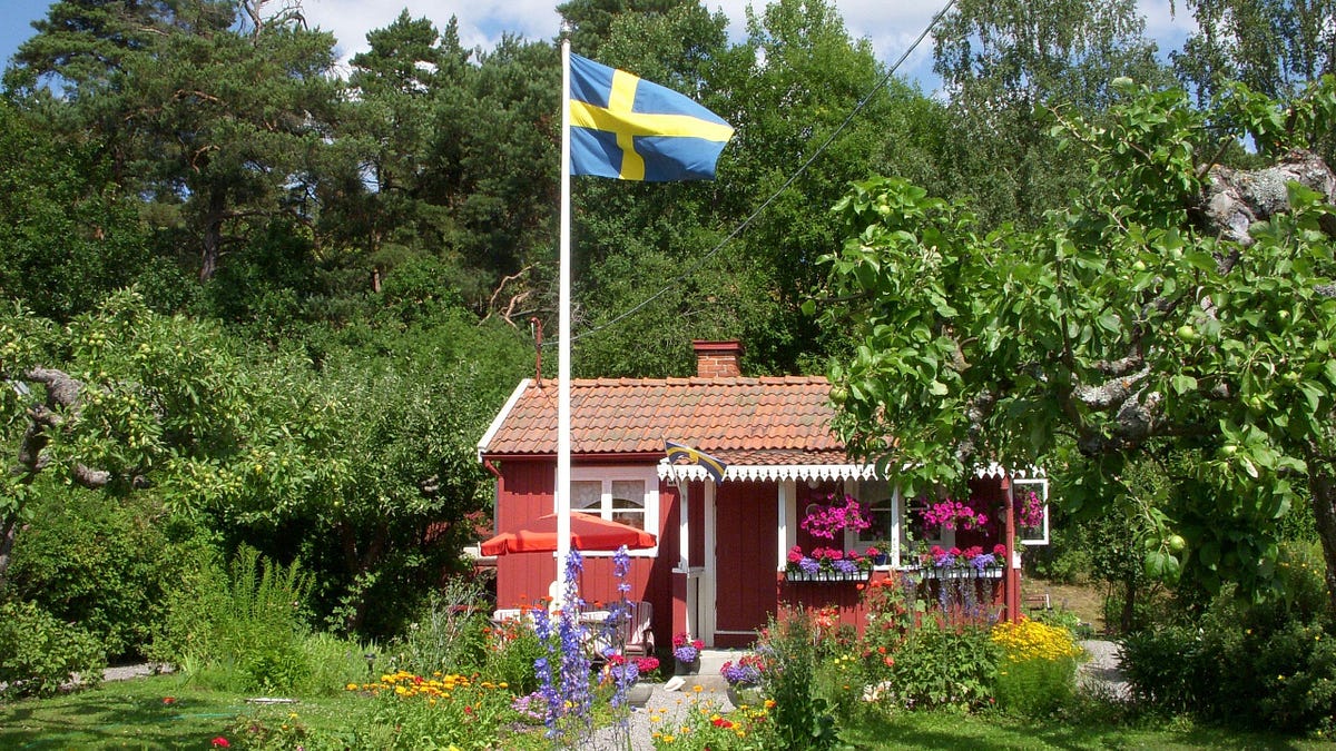 the-world-needs-better-smaller-more-social-vacation-housing-by