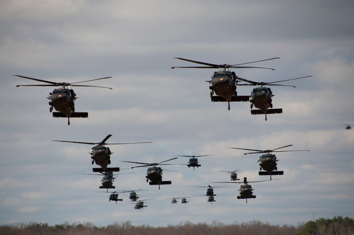 Army Helicopters Army Helicopters