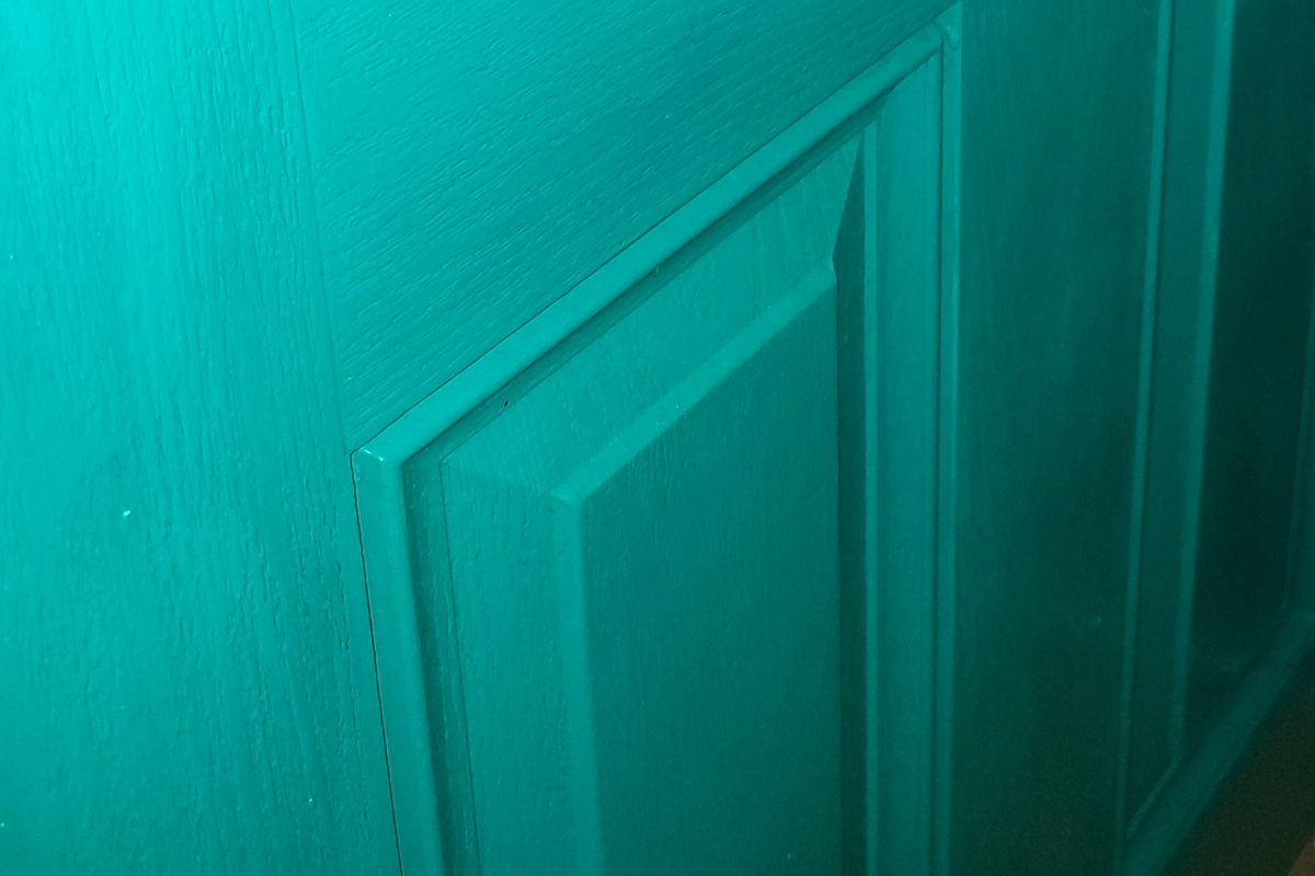 Can Someone Please Tell Me the Colour of My Front Door? by Y