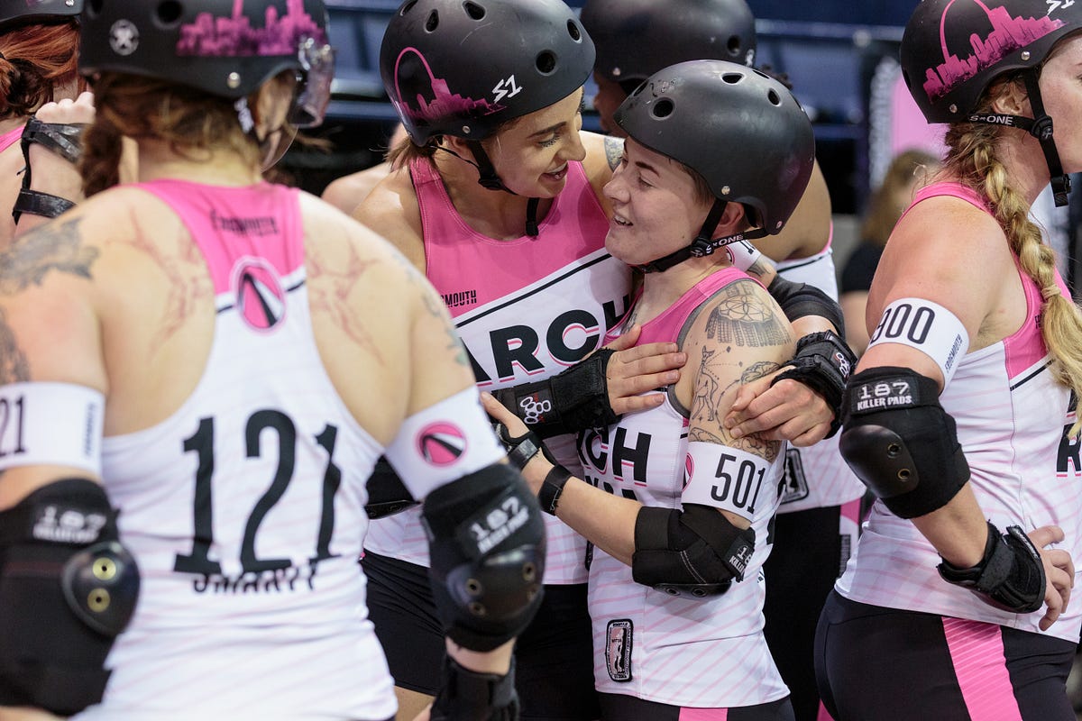 Roller Derby and Role Definition Identifying Roles by The Apex The