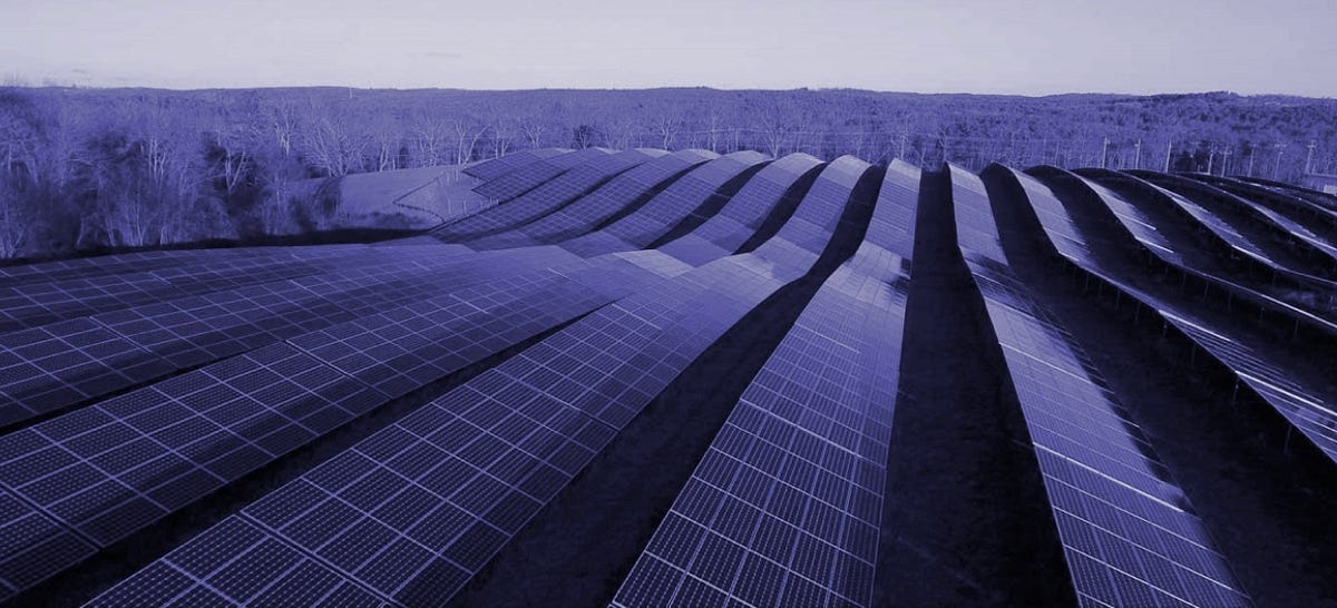 RESOLUTE RENEWABLE. Solar PV Farm Development by Andy Strott Founder