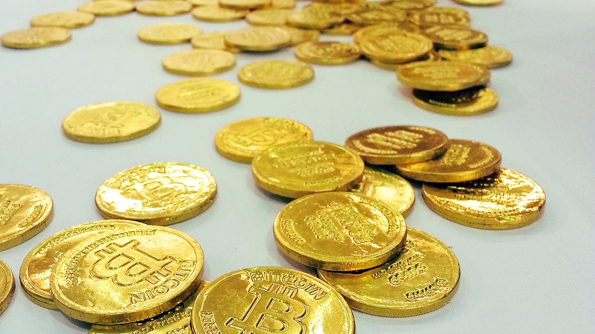 Bitcoin A PeertoPeer Electronic Cash System by FBDA / GROUP FBDA