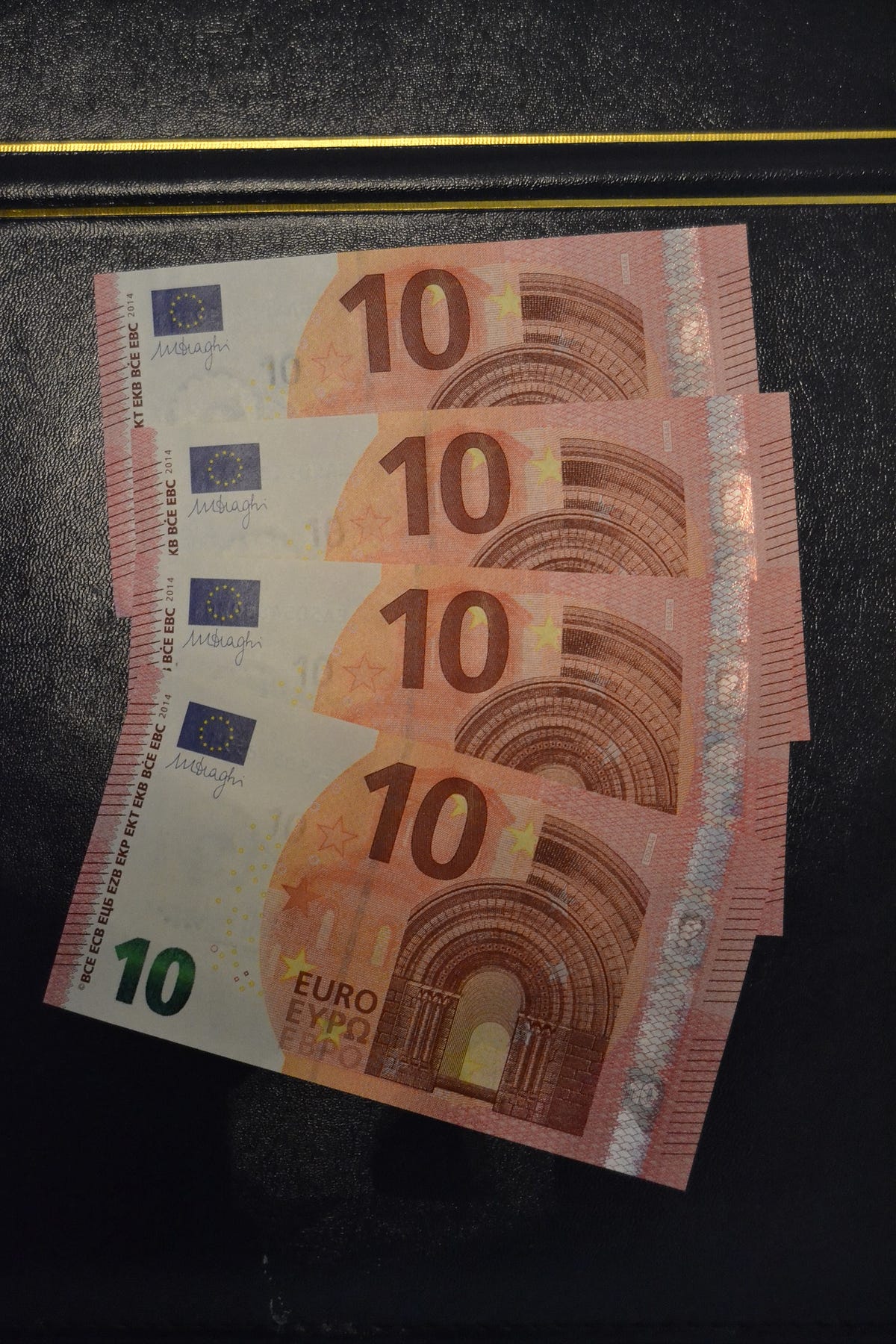 Acquista online banconote false da € euro by Jonanpearls Medium Acquista online banconote false da € euro by Jonanpearls Medium