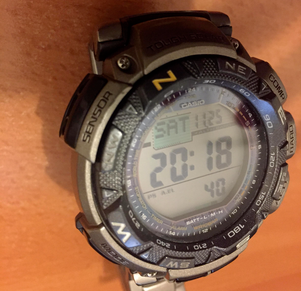 Recensione del Casio Pro Trek PRG-240 dopo 1 anno di test | by Antonio De  Carlo | Orologi da Montagna | Medium