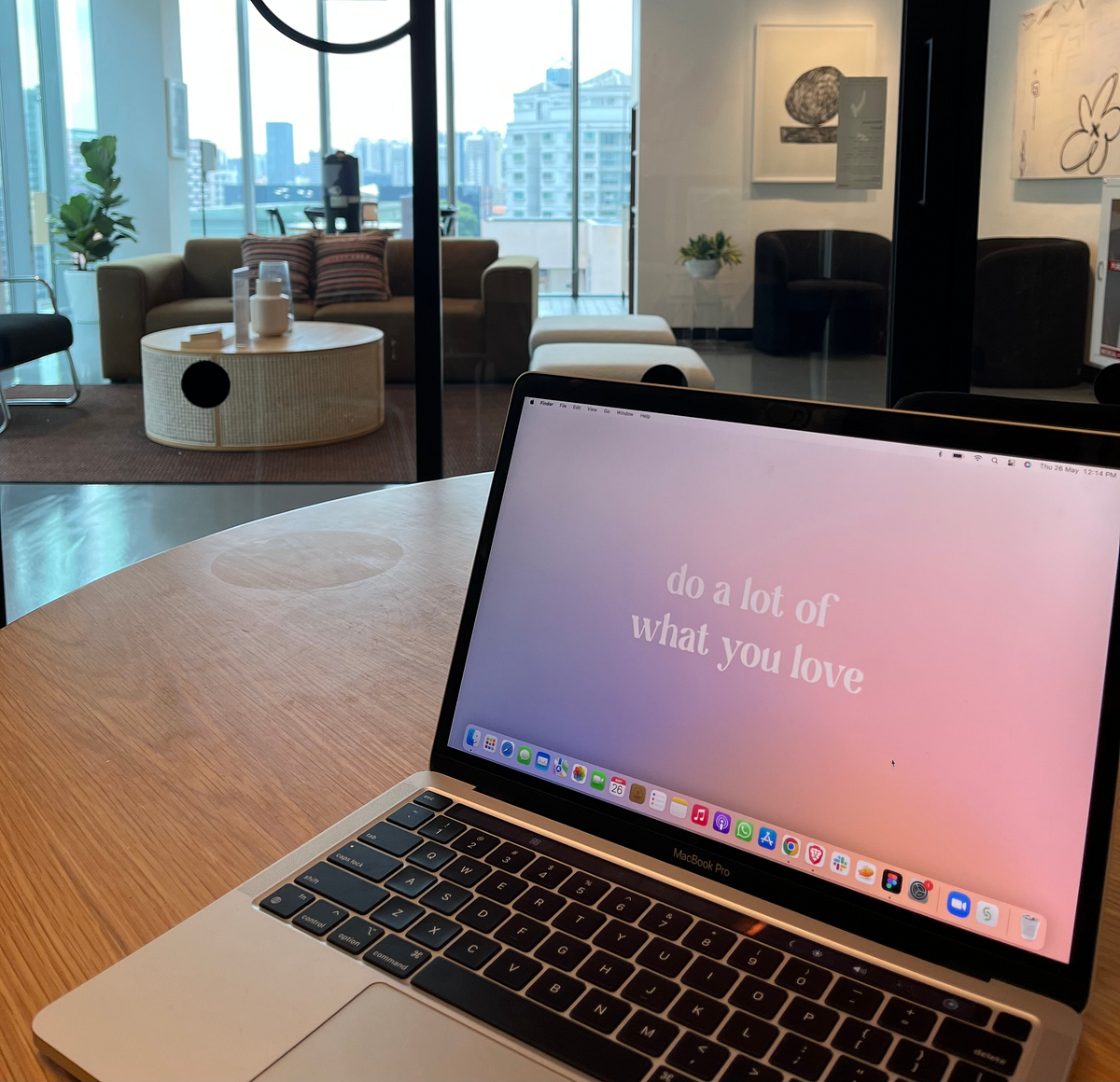 3 Things I learned working as a Solo UI/UX Designer in a Startup by