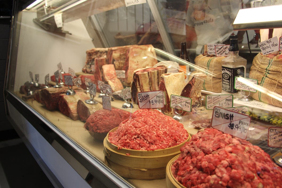 essay-with-sound-oxford-local-business-the-neon-pig-by-hollon