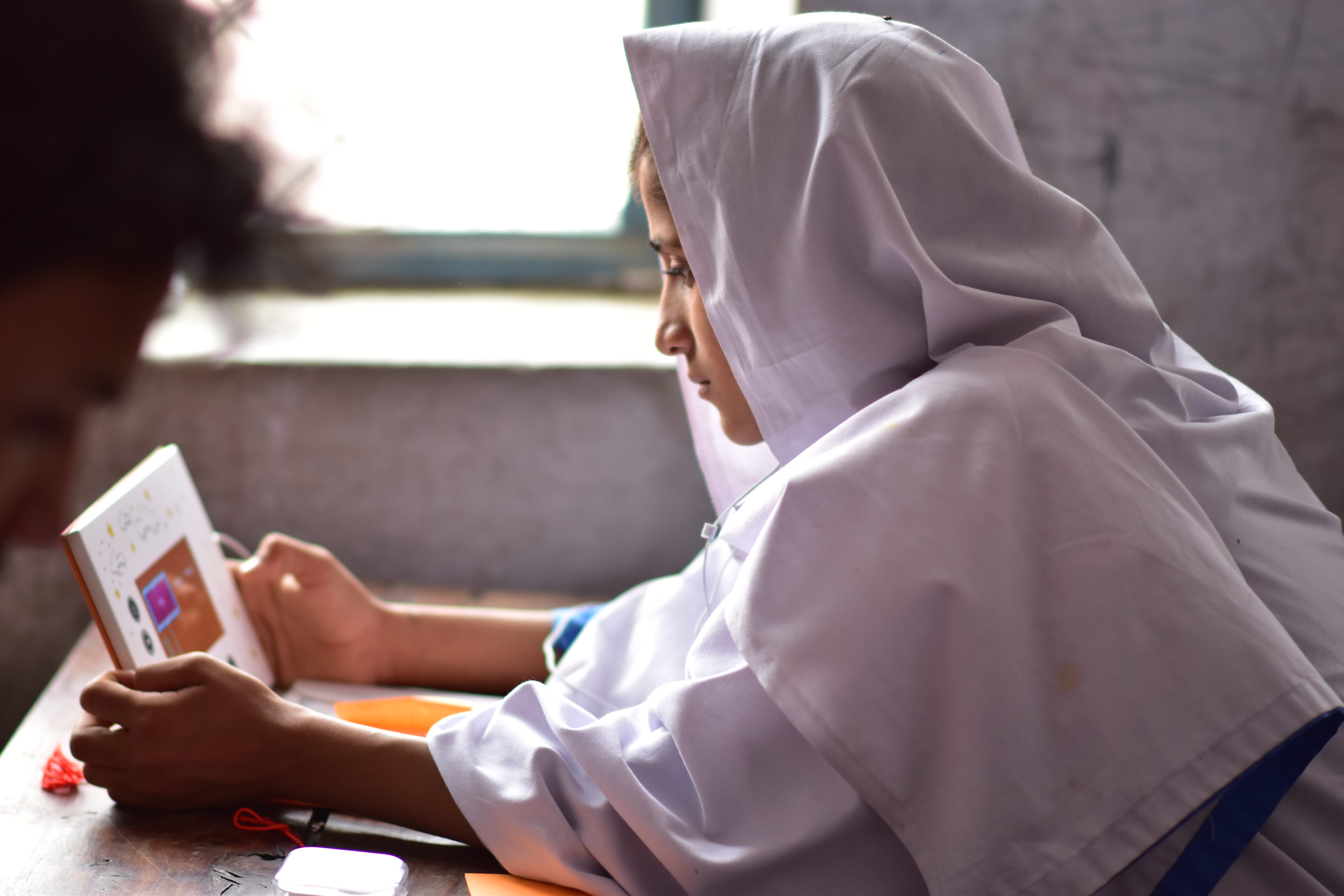 A 25 Tablet Is Giving Out Of School Girls In Pakistan A Chance To Continue Their Education By Hannah Orenstein Malala Fund Archive