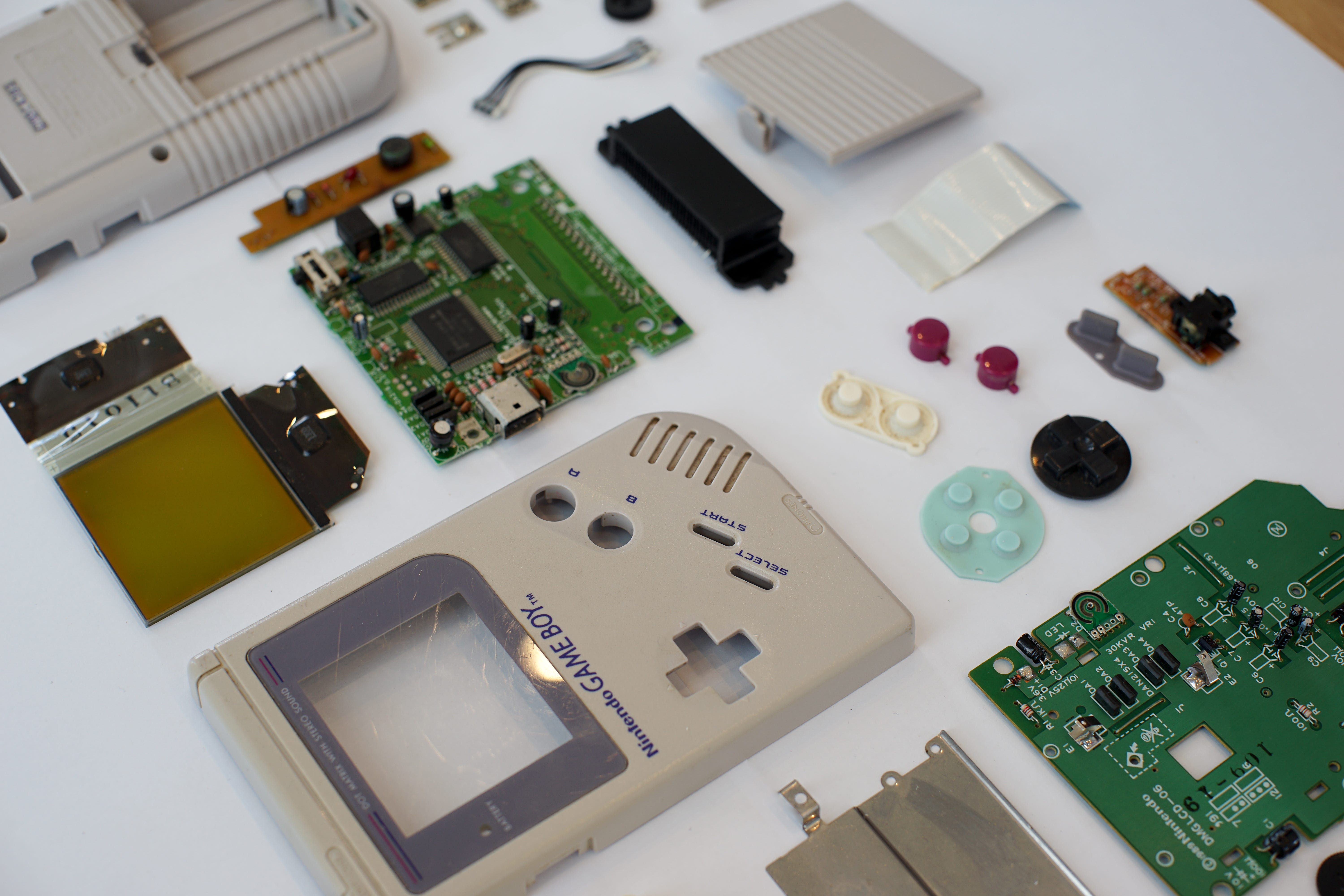 We Tore Down The Original Gameboy | by Unmakr | Medium