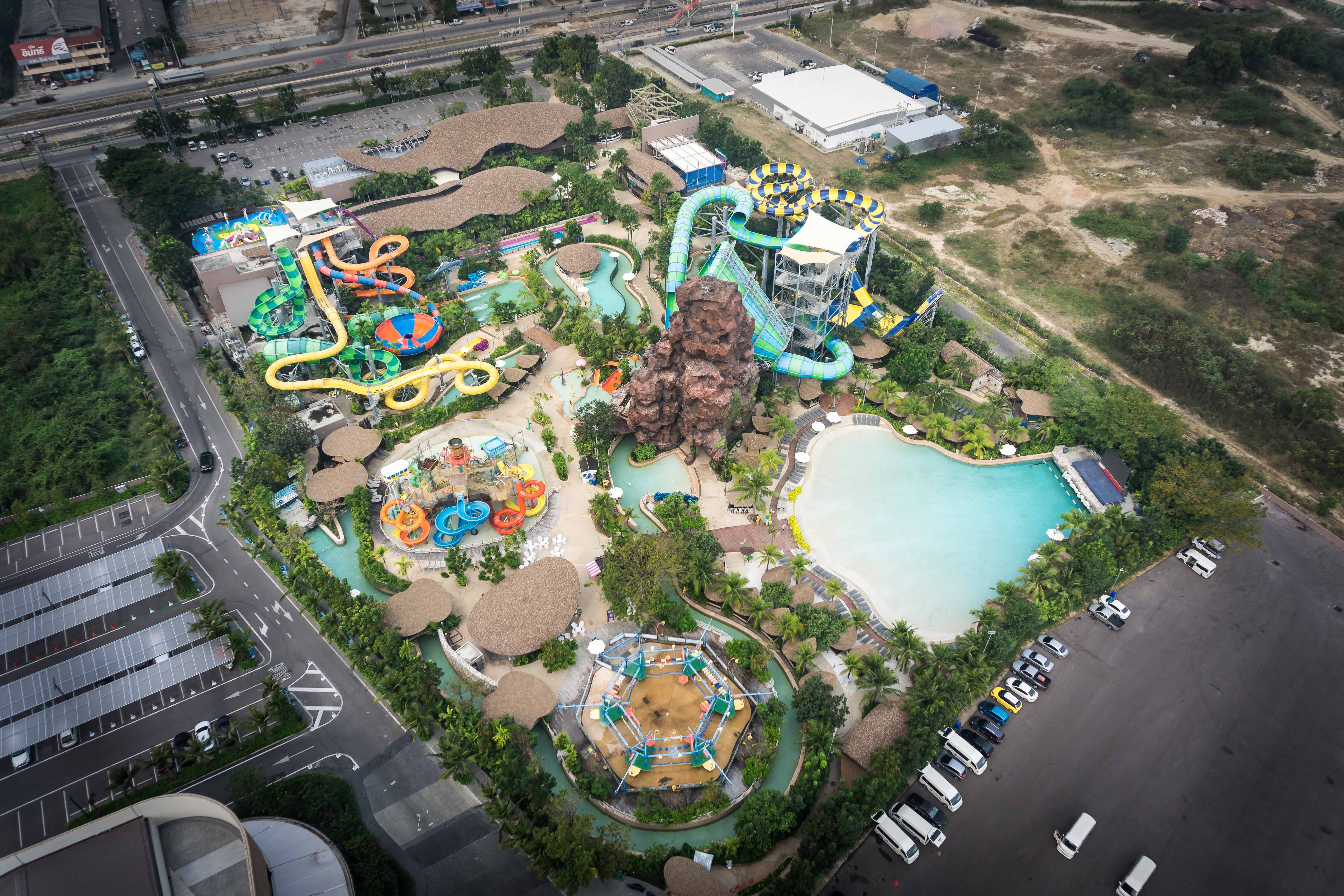 The Hua Hin Holiday Inn Water Park Adventure Arc Medium