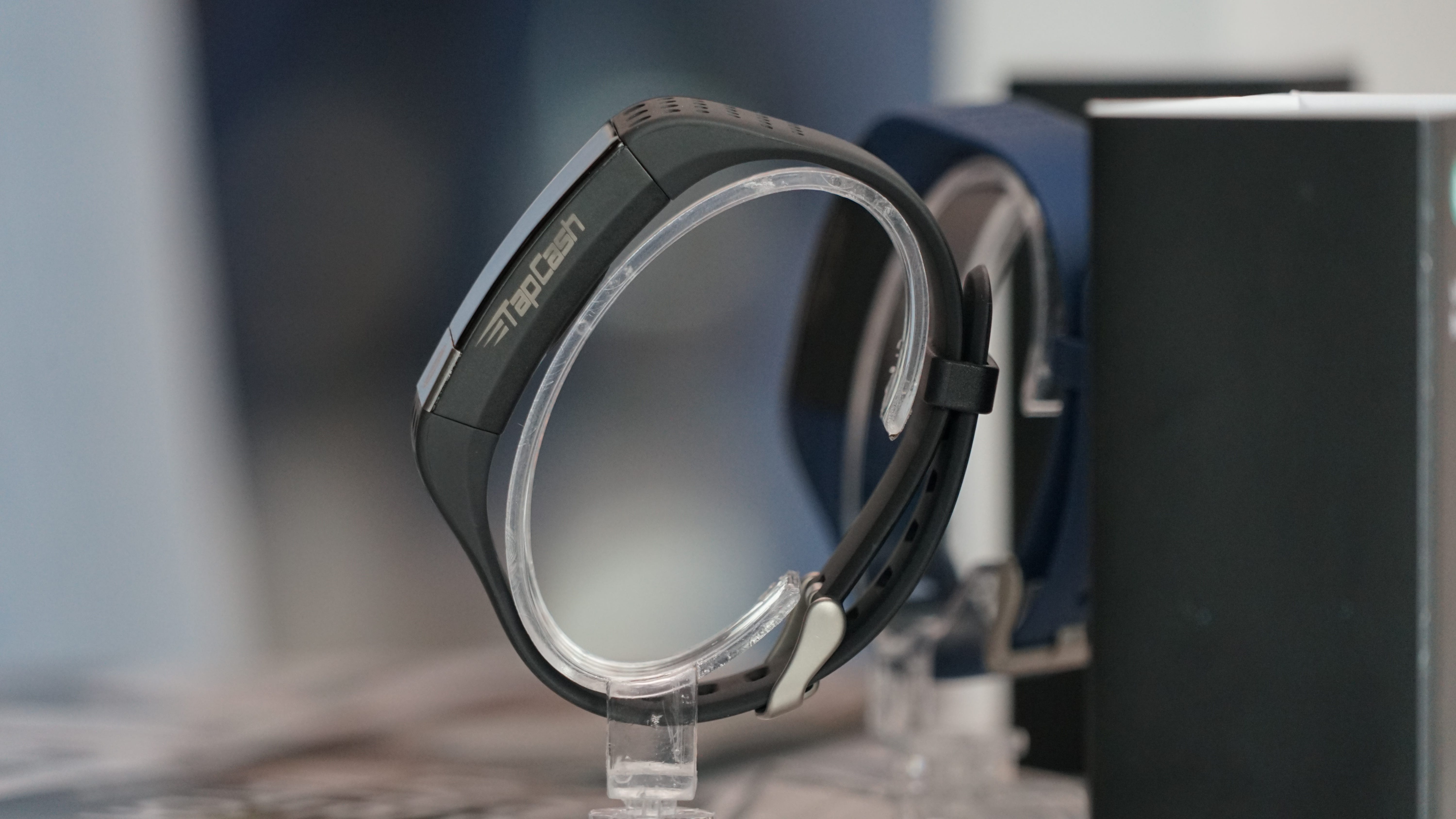 smart watch under 12000