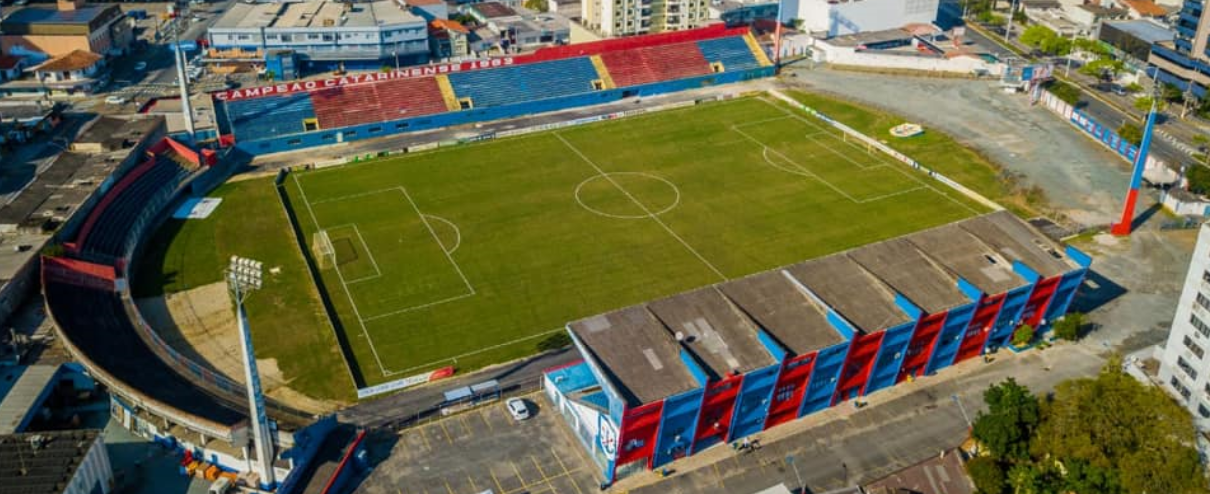 Vista aérea do Estádio Doutor Hercílio Luz. Foto: Flávio Roberto/CNMD