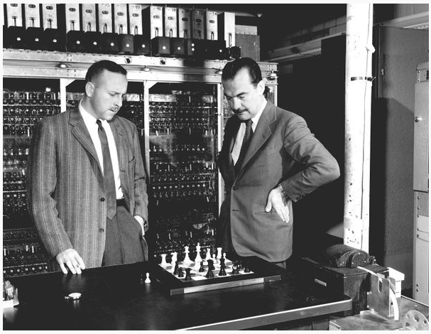 Paul Stern (left) and Nick Metropolis play chess with the MANIAC computer (ComputerHistory.org)