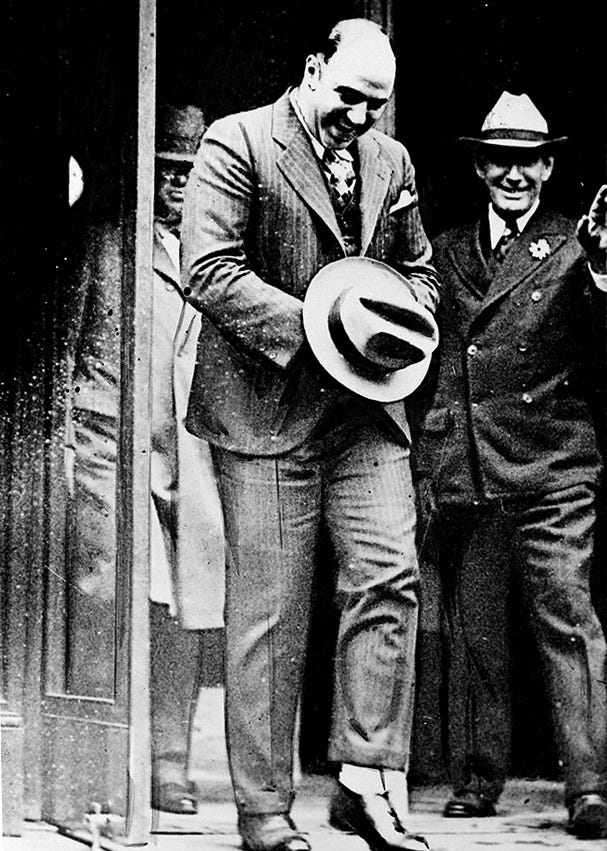 Capone Fakes, Mistakes and Imposters 