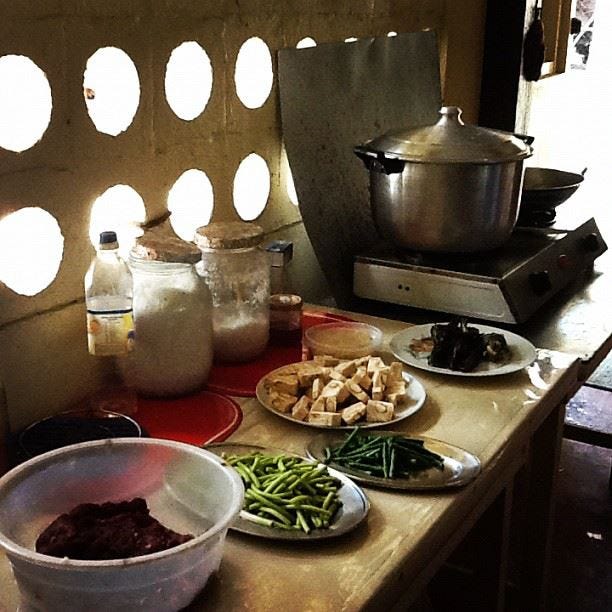 Dirty Kitchens What It S Like To Eat In The By Jenn De La Vega Medium