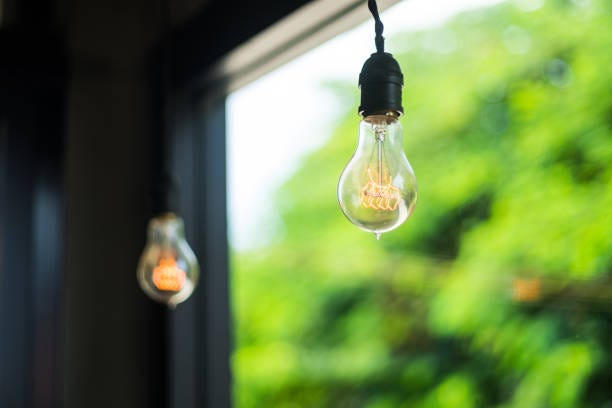 Era Electricity 4.0 menggabungkan teknologi digital dengan listrik untuk menghasilkan energi bersih
