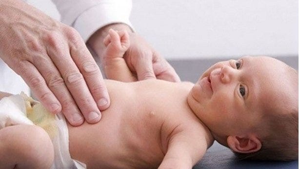 Thời điểm Nào Thích Hợp để Cho Trẻ Sơ Sinh Uống Vitamin D