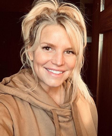 Belle Delphine Says She Was Arrested And Publishes Mugshot By Extra Image Medium