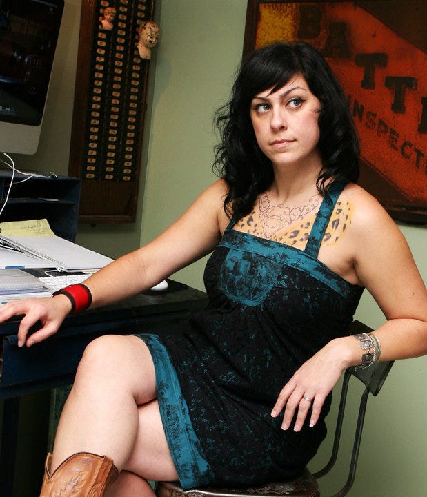 american pickers danielle hot