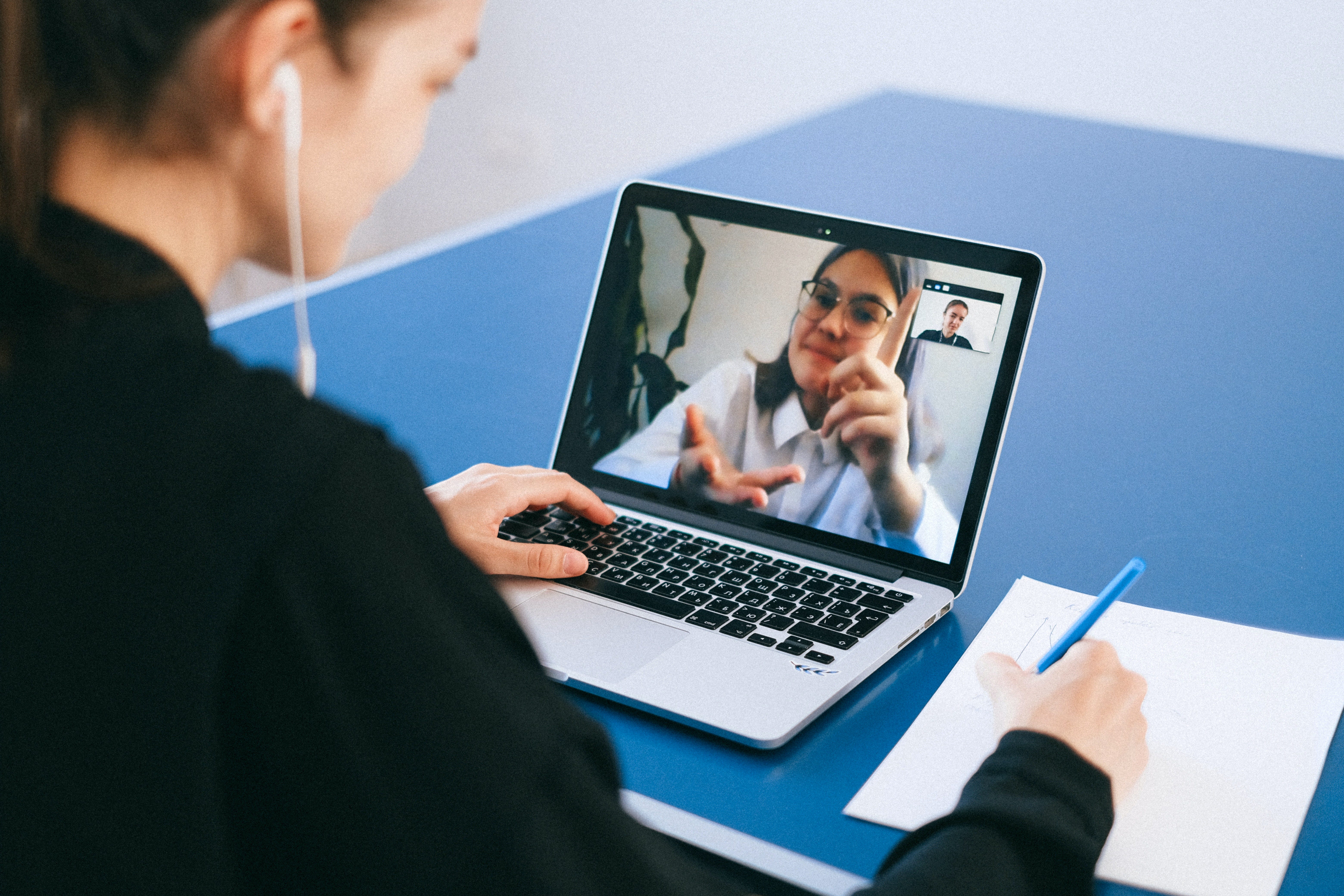 Personal branding example for consultant