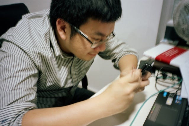 Finding A Manufacturing Partner By Light The Light Phone Medium