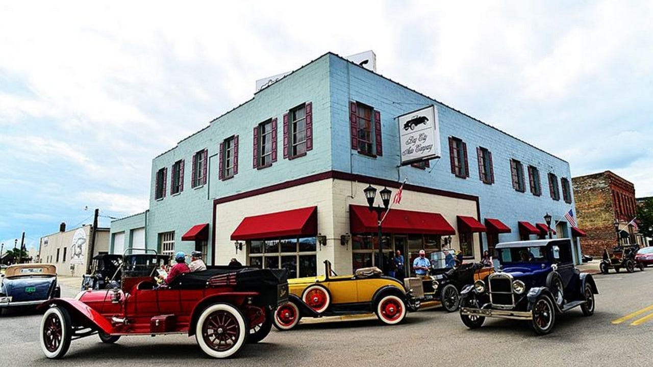 Michigan Classic Car Dealer Accused Of Fraud | by Sam Maven | Motorious