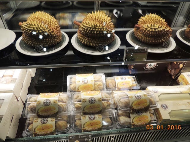 Moonlight durian cake