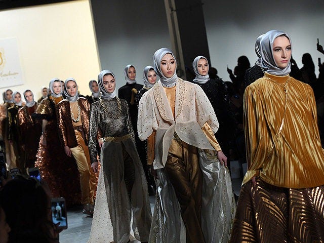 Muslim Designer Uses All Immigrant Cast Of Models By Looking For Maariyah Medium