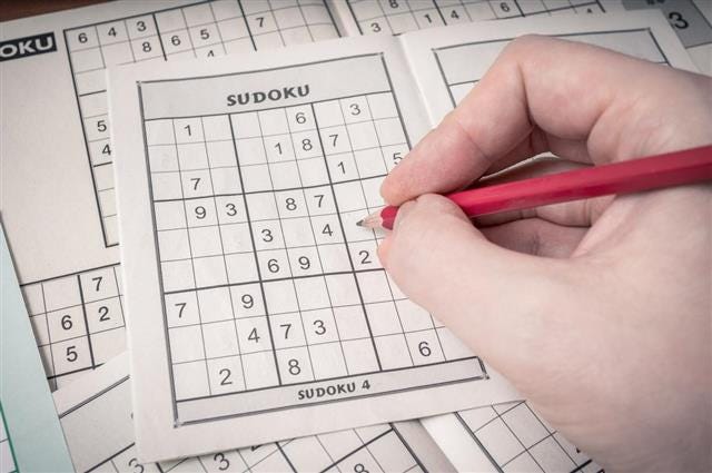 Backtracking Algorithm To Solve Sudoku Puzzle In JavaScript By Shaden 