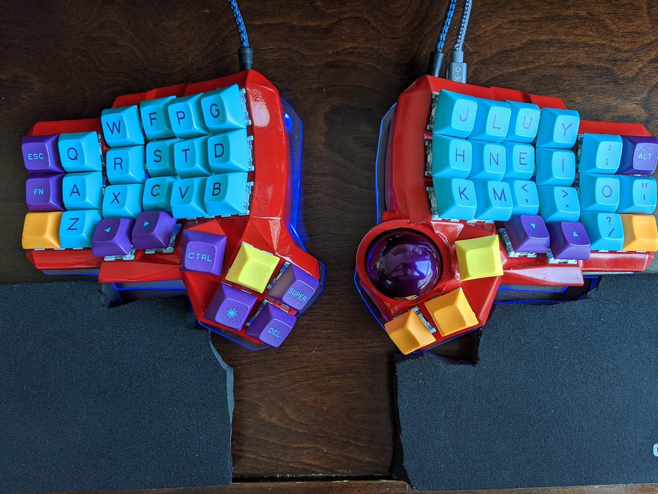 Track Beast build log a trackball Dactylmanuform Dave Kincade Medium