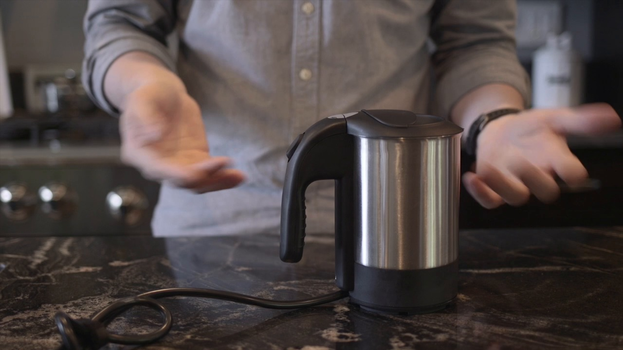 electric jug for boiling milk