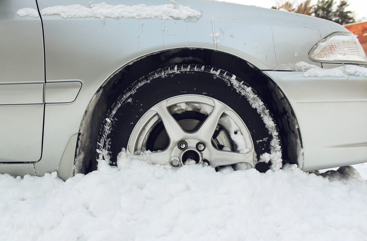 What Should You Do If Your Car Gets Stuck In Snow by