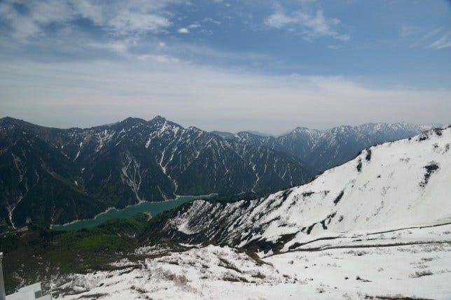 日本旅遊 一期一會 立山黑部交通全攻略 日本中部交通出名又貴又複雜 大多數嘅觀光客為咗減輕交通負擔 最終會選擇跟團或一日 By Kkday Hong Kong Medium