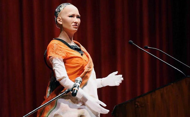 Sophia- A Real, Live Electronic Girl. The world's ever first most  expressive humanoid robot with citizenship. | by Tharani Gnanasegaram |  Medium