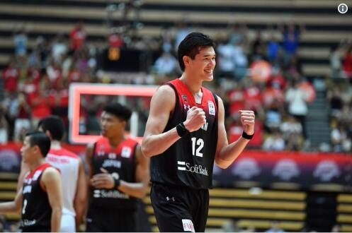 Nba杨恩遭驱逐 裁判解释原因 亚特兰大老鹰菜鸟控卫杨恩 Trae By 伟神带你红 Medium