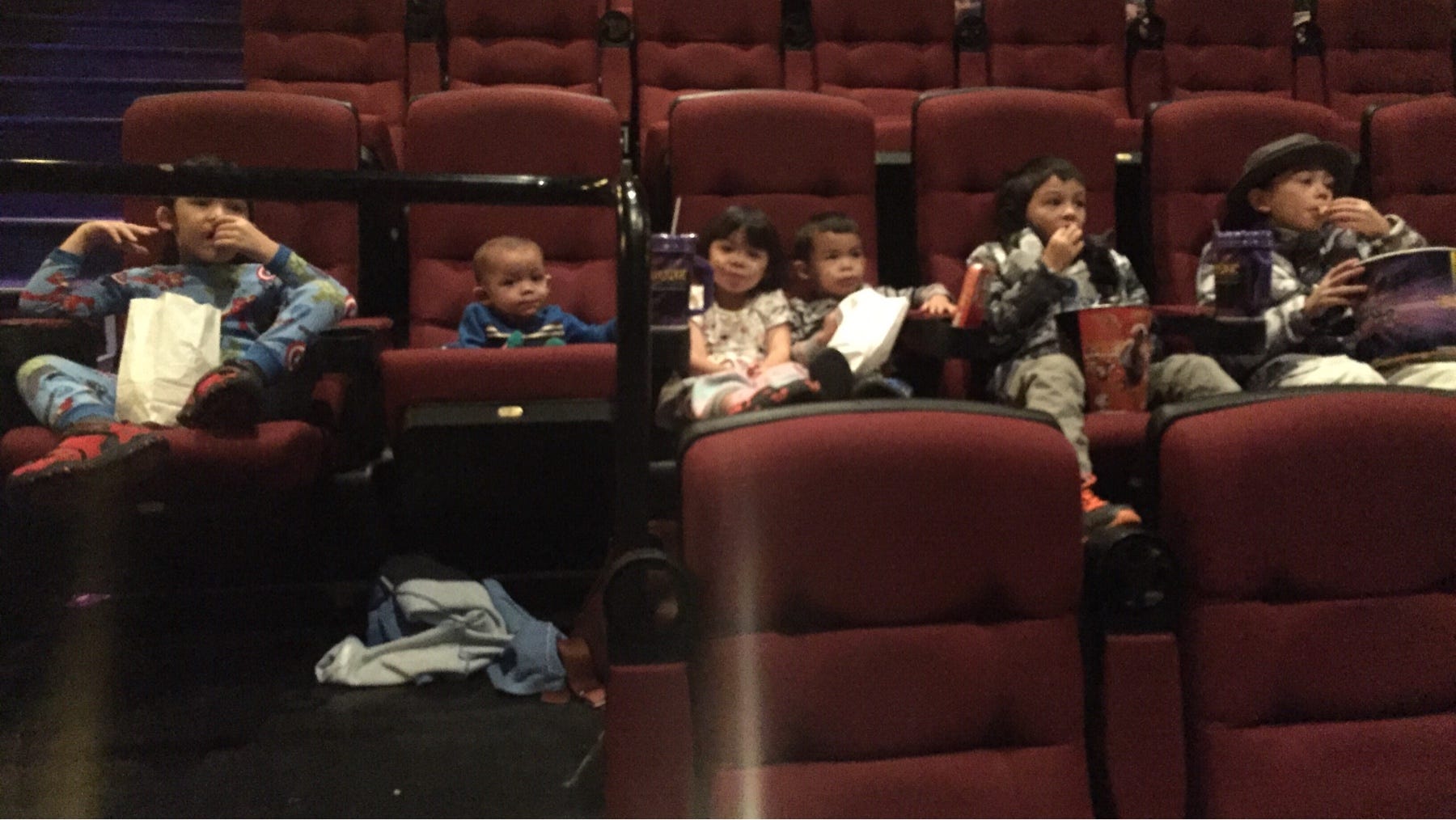 How To Watch Star Wars The Force Awakens With Little Kids