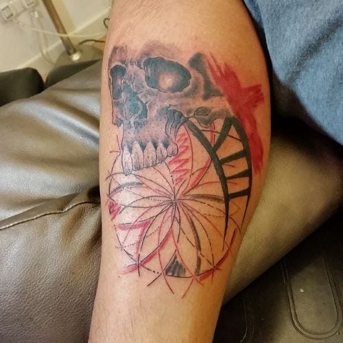 Bacak Dovmeleri Bu Yazida Degisik Formlarda Ve By Dovme Modelleri Medium