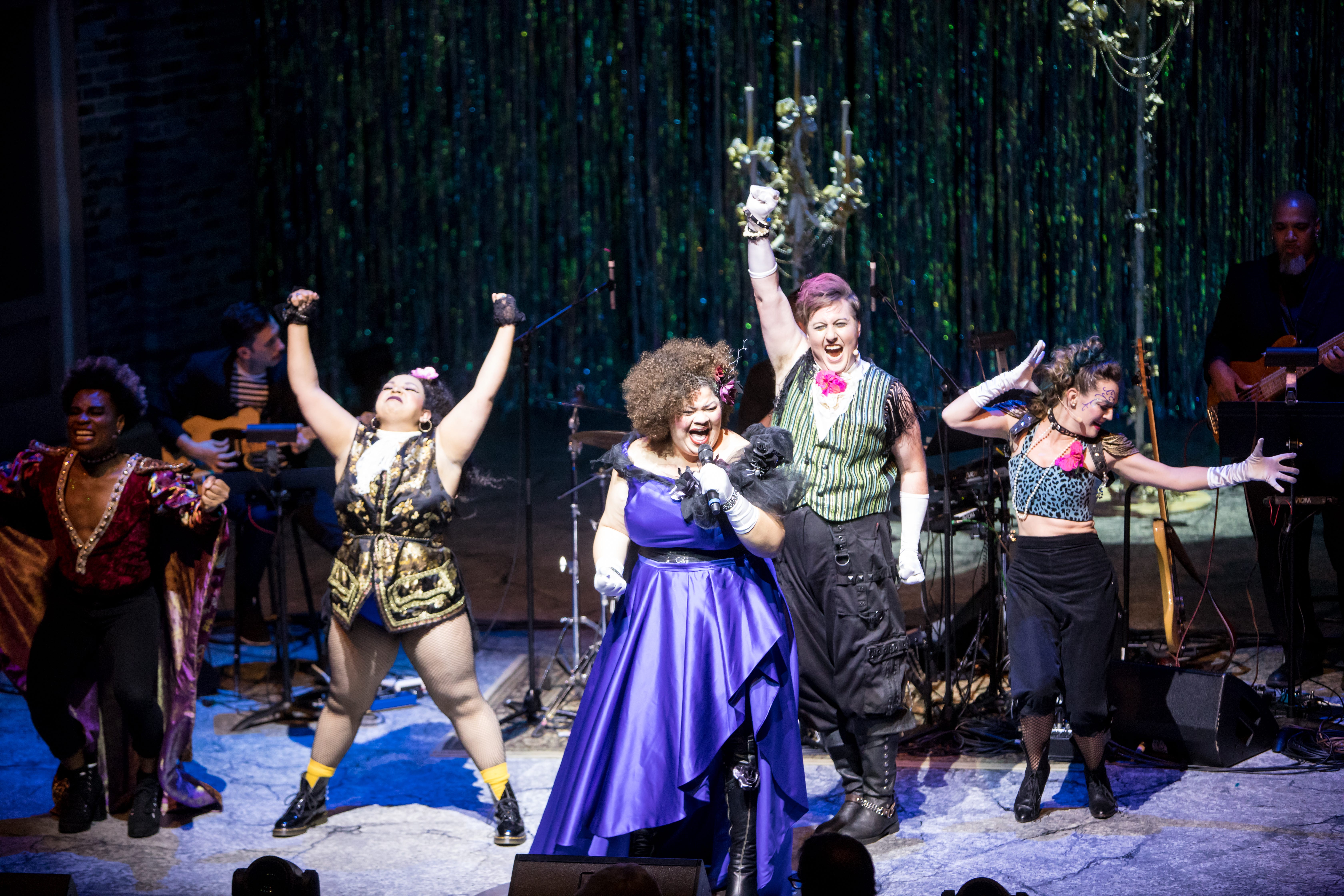 Countdown To The Curtain Call Ball Off Book