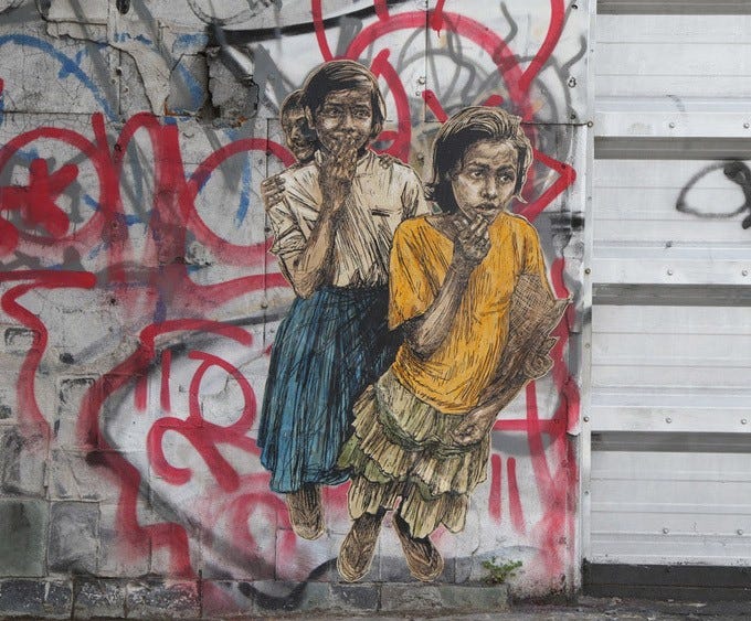 Swoon // Arte Urbana em Papel. A artista de rua Swoon realiza sua arte… |  by Karlla Oliveira | Medium