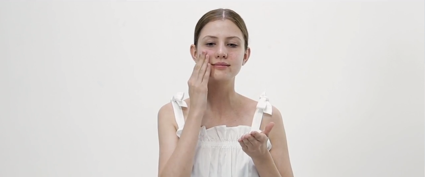Watch Get That Dewy Look Achieving A Naturally Radiant Glow Is By Ana Valenzuela Thread By Zalora 1 Philippines Online Fashion Community watch get that dewy look achieving a