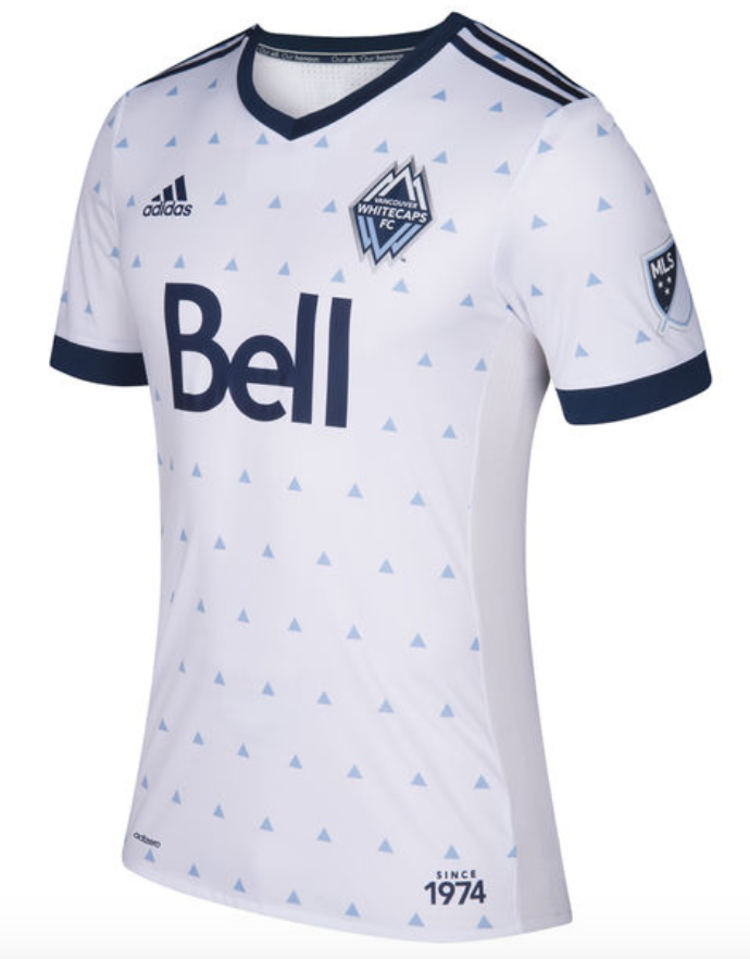soccer teams with white jerseys