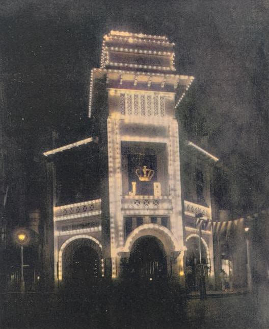 The First Chinese Officers Of Deli And Medan By Budiman Bm Medium