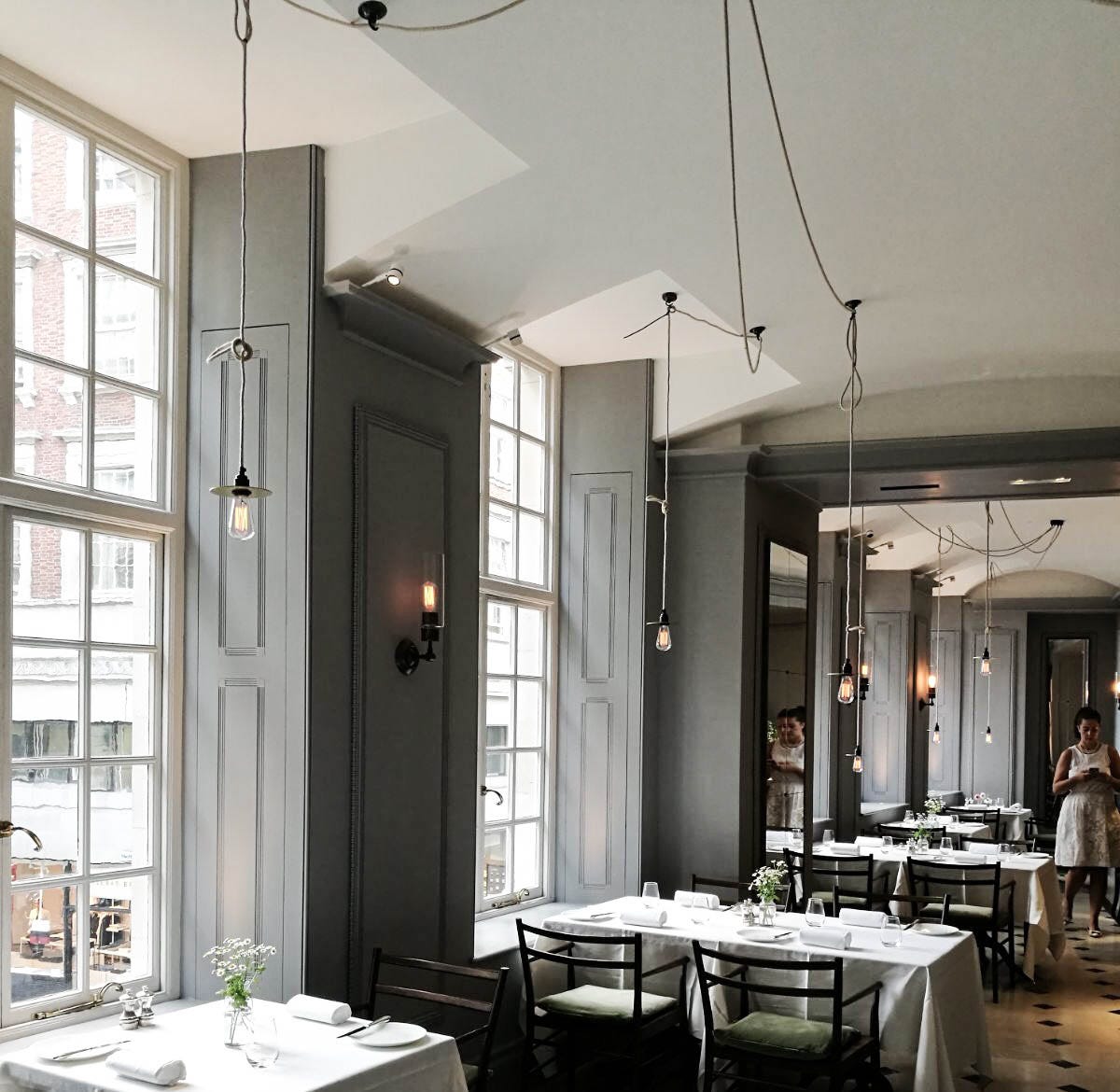 thomas burberry restaurant