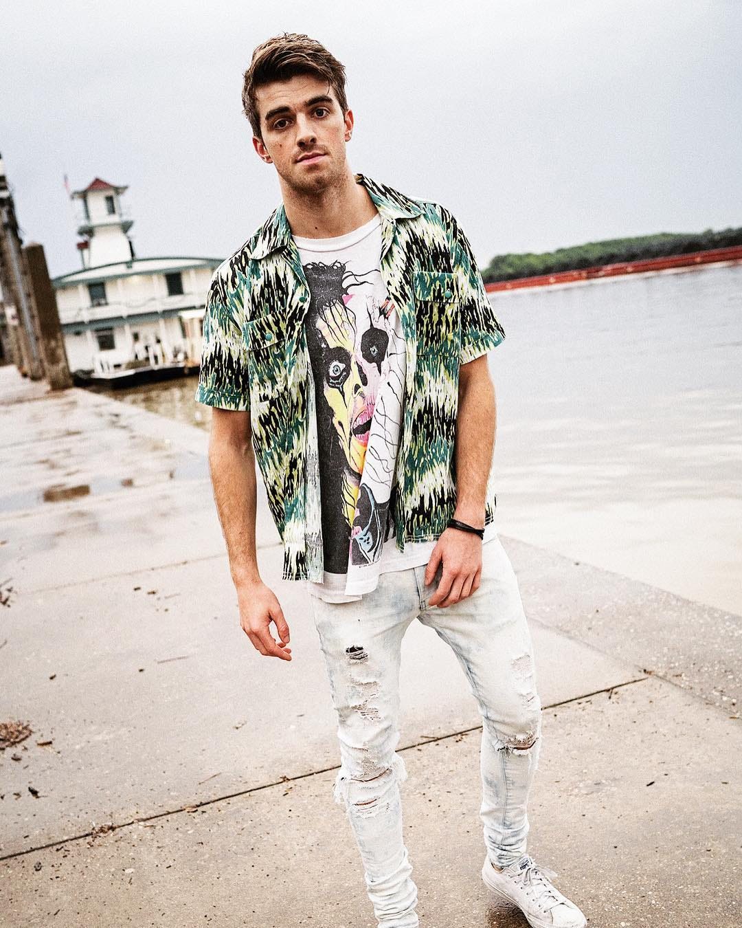 Tommy Hilfiger announces a new collaboration with the Chainsmokers | by  StyleDotMe | Medium