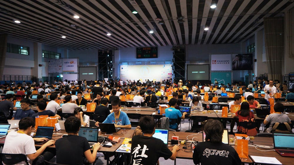 HackNTU 2015, Hack into the City, Over 1,000 hackers code with us