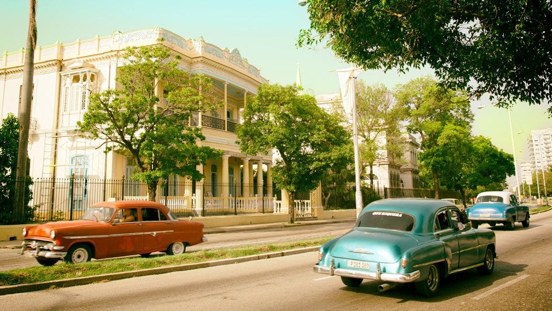 Linea Street, a long venue for theatre and culture in Havana | by Havana  Private Suite | Medium